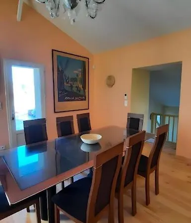 Superbe Mas Ancien, Renove A Neuf. Vue Imprenable Semesterbostad