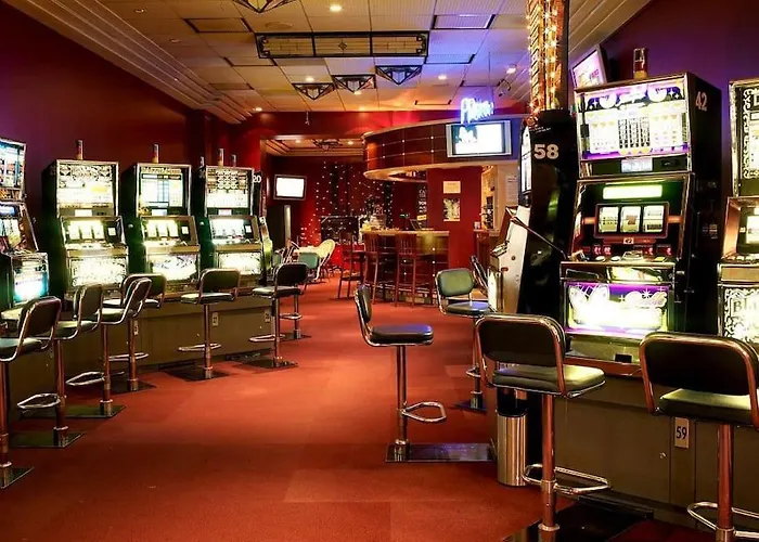 Superbe Mas Ancien, Renove A Neuf. Vue Imprenable Bonas